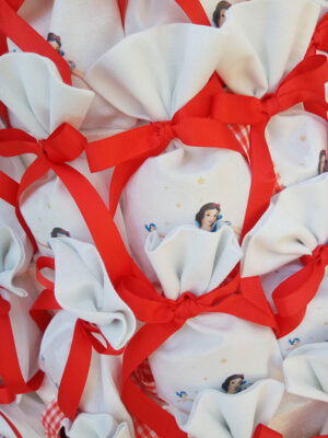 il sorriso ⋆ HANDMADE AND BESPOKE SERVICES ⋆Κινέτα ⋆ Διοργάνωση Εκδηλώσεων ⋆